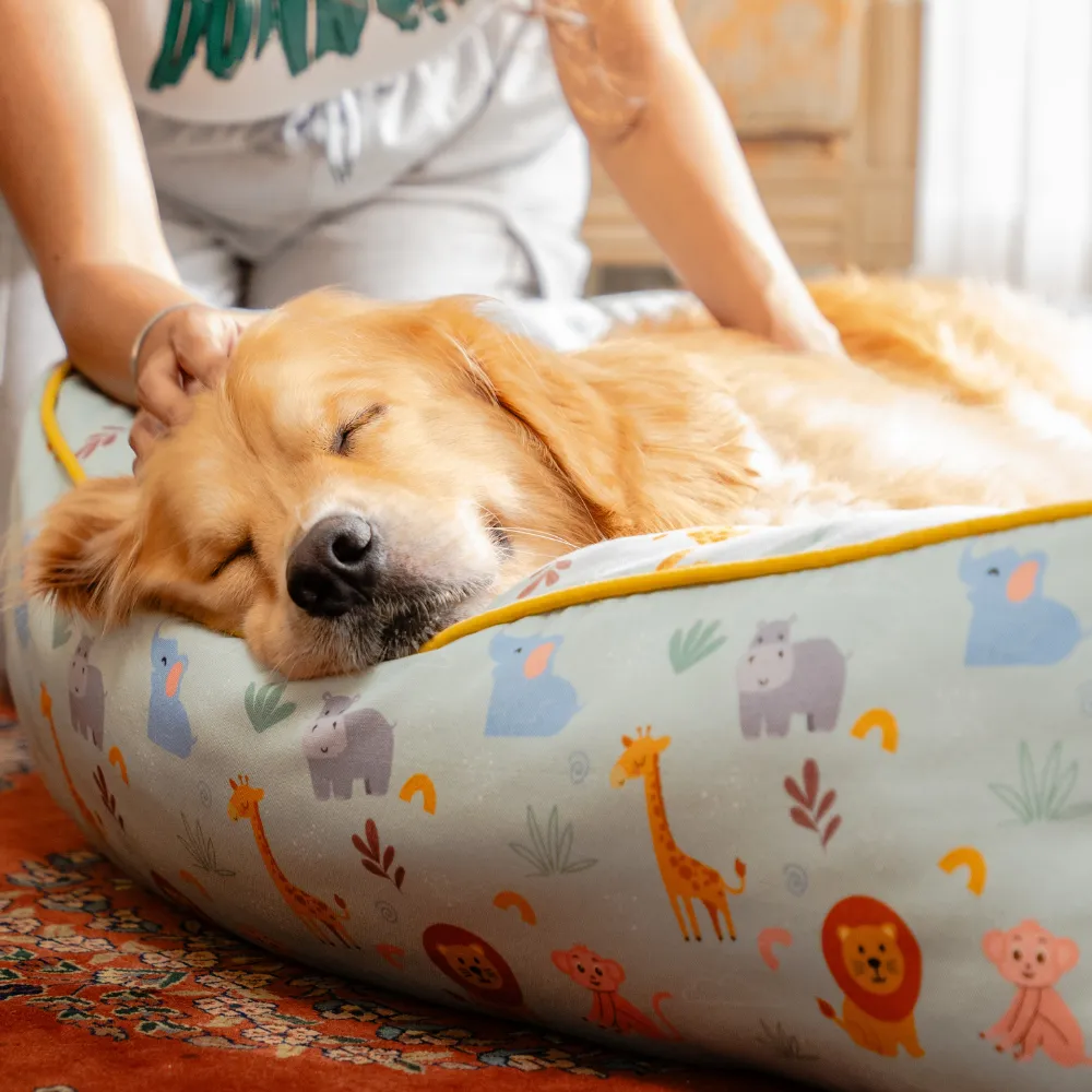 Snuggle Safari Lounger Dog Bed